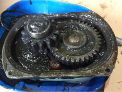 Inspection of a AUMA gearbox